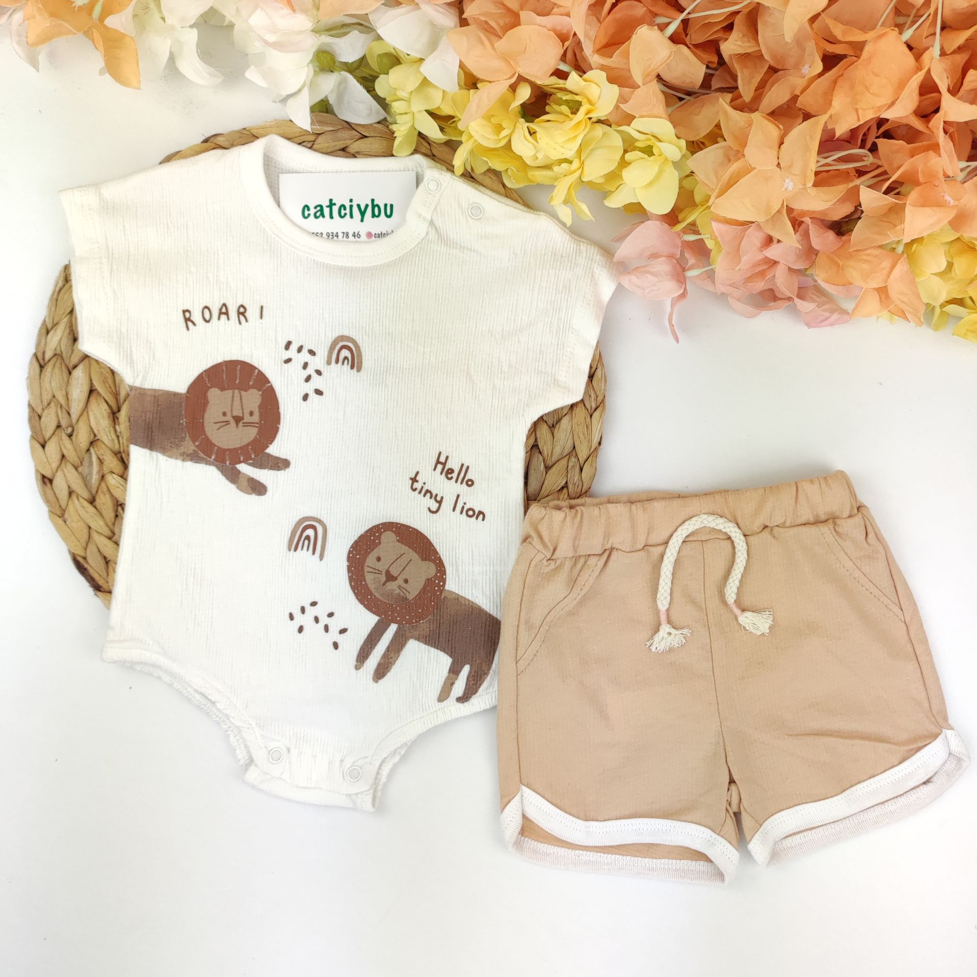 Aslan Baskılı Çıtçıtlı Badili Şortlu Takım - %95 Pamuk %5 Likra