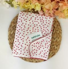 Kalp Baskılı Çift Katlı %100 Pamuk Raporlu Penye Battaniye -85*95 cm